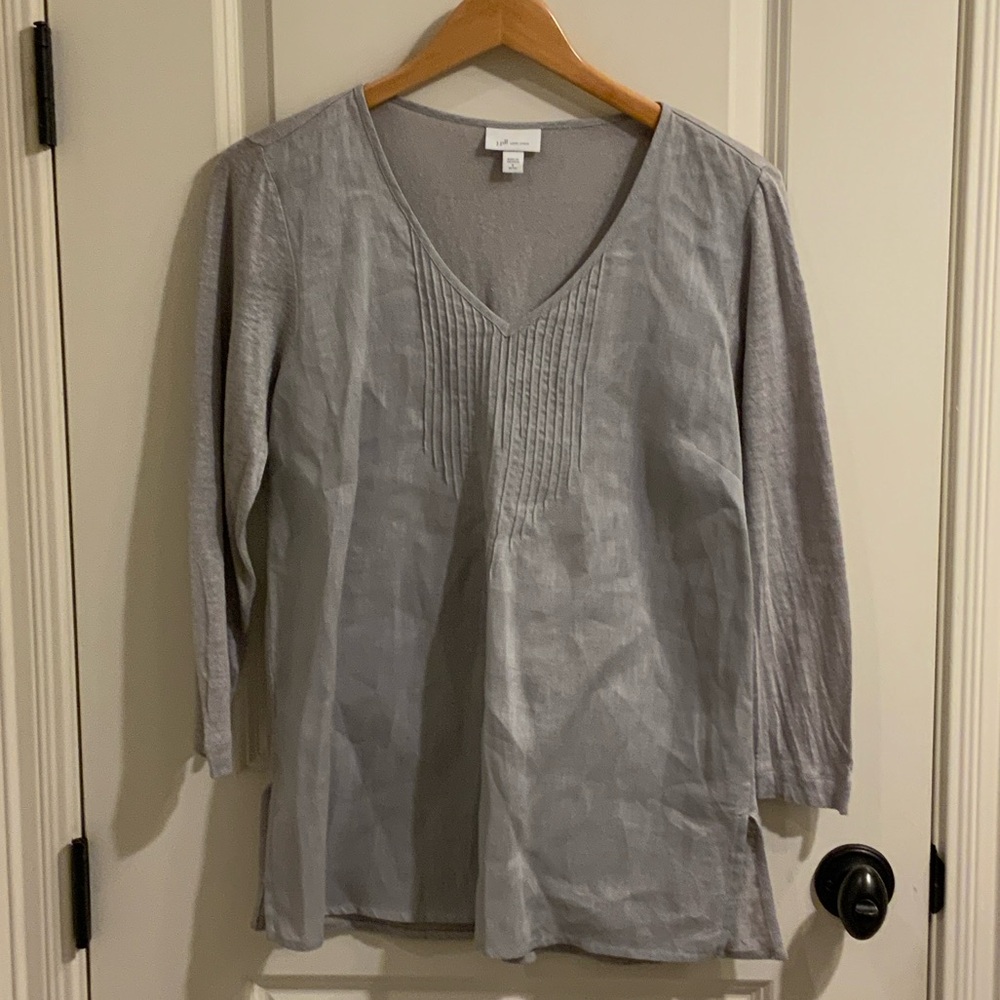 J Jill Love Linen Light Gray V-Neck Blouse